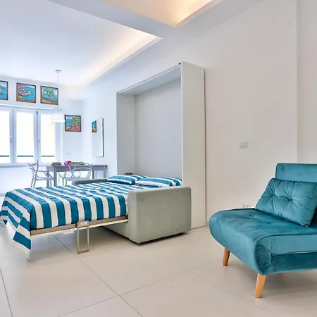 Gem - Compact Comfort Redefined Apartment *